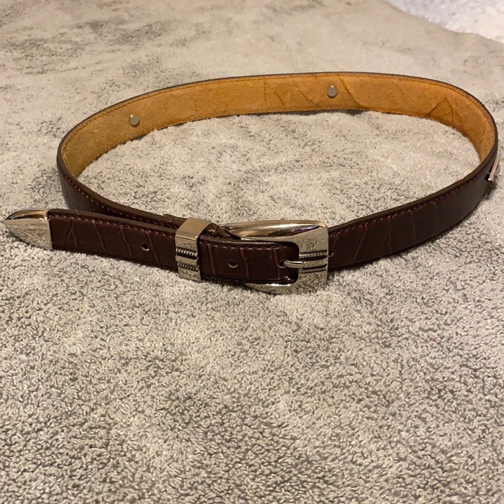 Anybody looking for a vintage touch?
